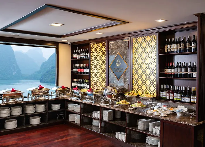 Amanda Luxury Cruise 5* Hạ Long